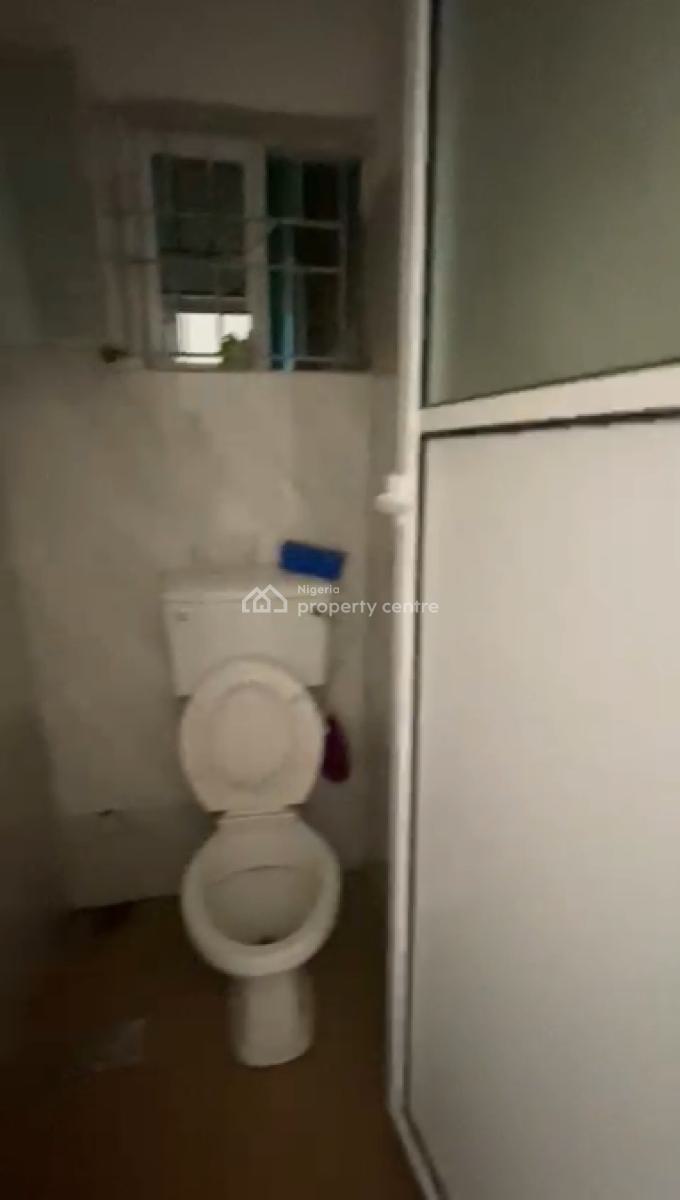 Spacious and Decent Mini Flat, Abiodun Street, Shomolu, Lagos, Mini Flat (room and Parlour) for Rent