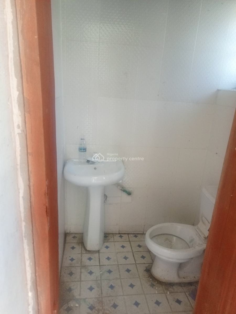 Lovely 3 Bedroom Apartment Upstairs and Downstairs Available, Awoyaya, Ibeju Lekki, Lagos, House for Rent