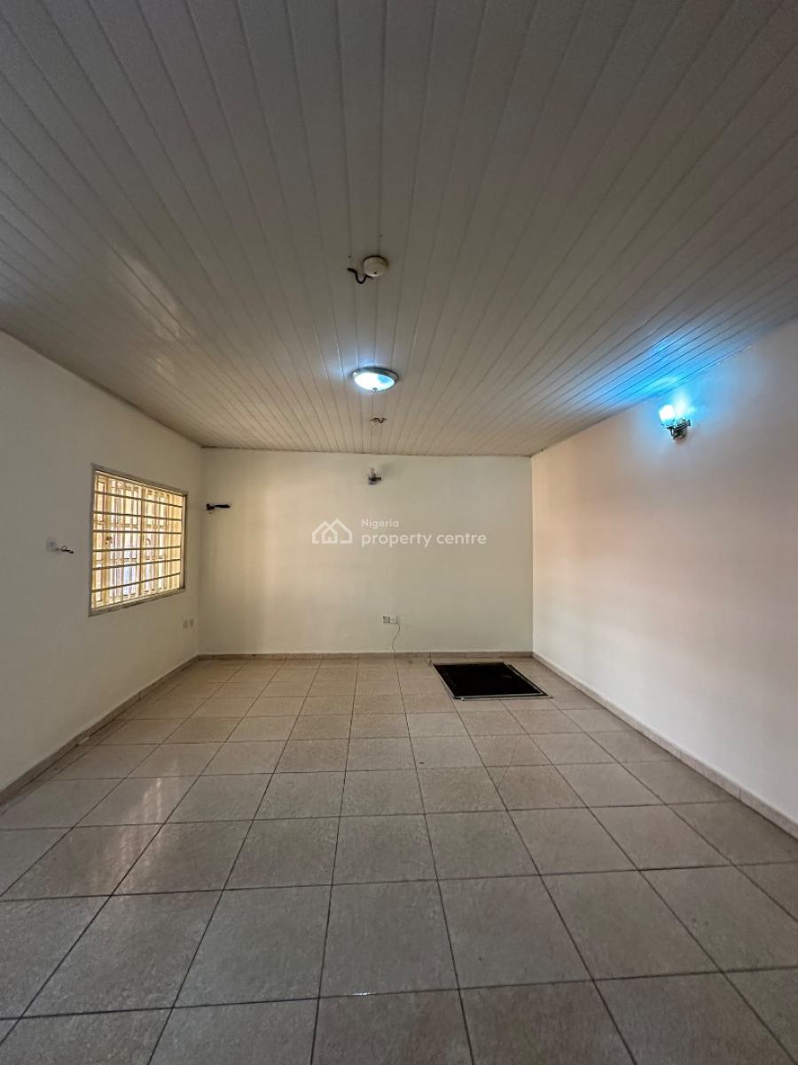 Neatly Built 3 Bedroom Apartment, Idado, Agungi, Lekki, Lagos, Flat / Apartment for Rent