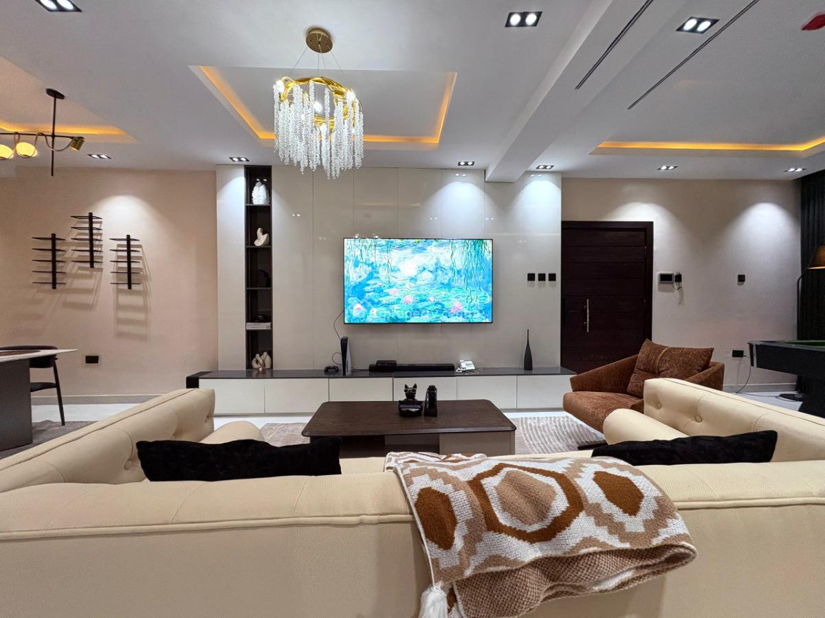 Book This Luxurious Cityview 3 Bedroom Apartment, Victoria Island (vi), Lagos, Flat / Apartment Short Let