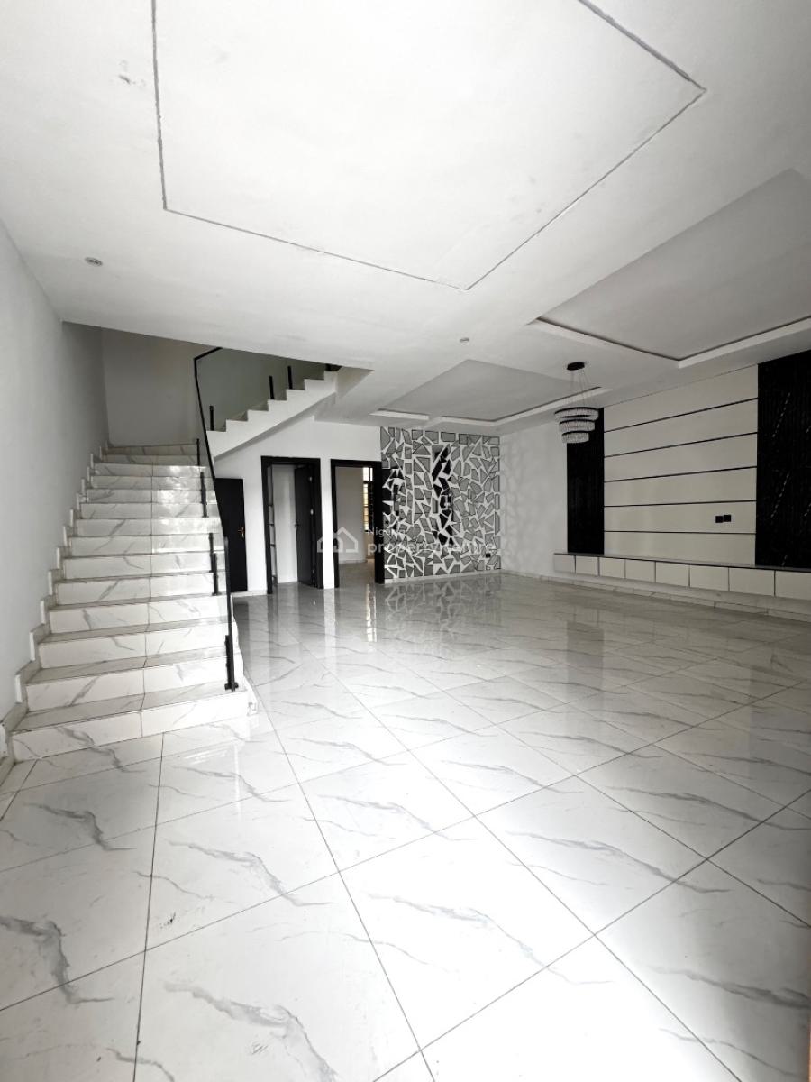 Exquisite 4-bedroom Semi-detached Duplex with Bq, Ikota, Lekki, Lagos, Semi-detached Duplex for Sale