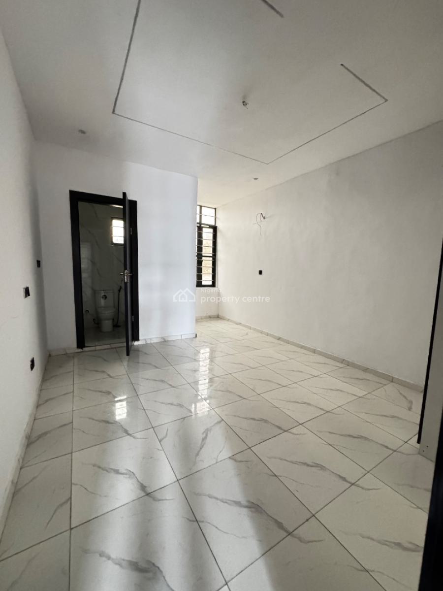 Exquisite 4-bedroom Semi-detached Duplex with Bq, Ikota, Lekki, Lagos, Semi-detached Duplex for Sale