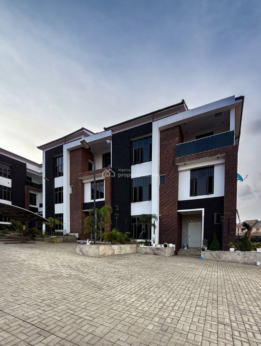 Semi-furnished 4 Bedroom Townhouse, Kado, Abuja, Terraced Duplex for Sale