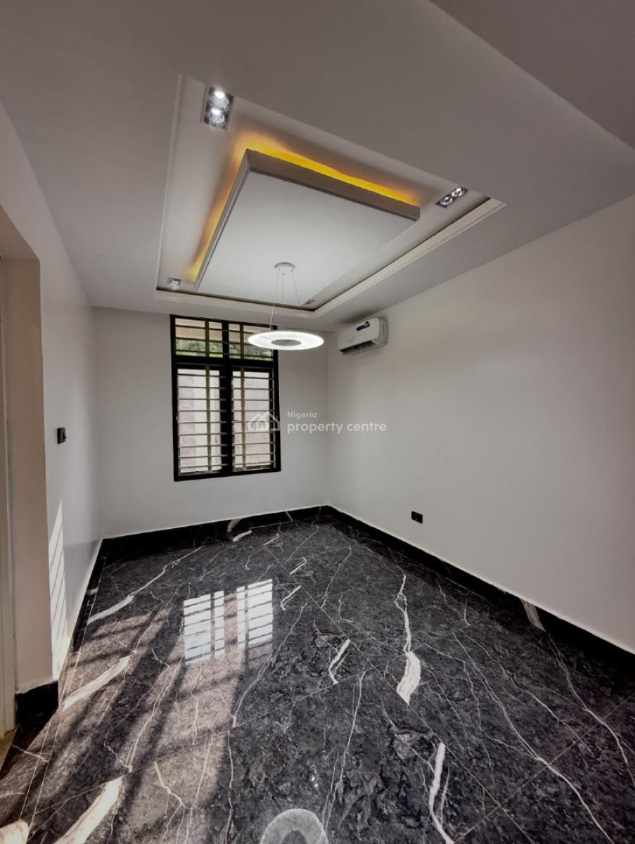 Semi-furnished 4 Bedroom Townhouse, Kado, Abuja, Terraced Duplex for Sale