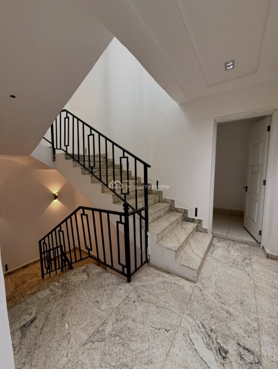 Semi-furnished 4 Bedroom Townhouse, Kado, Abuja, Terraced Duplex for Sale