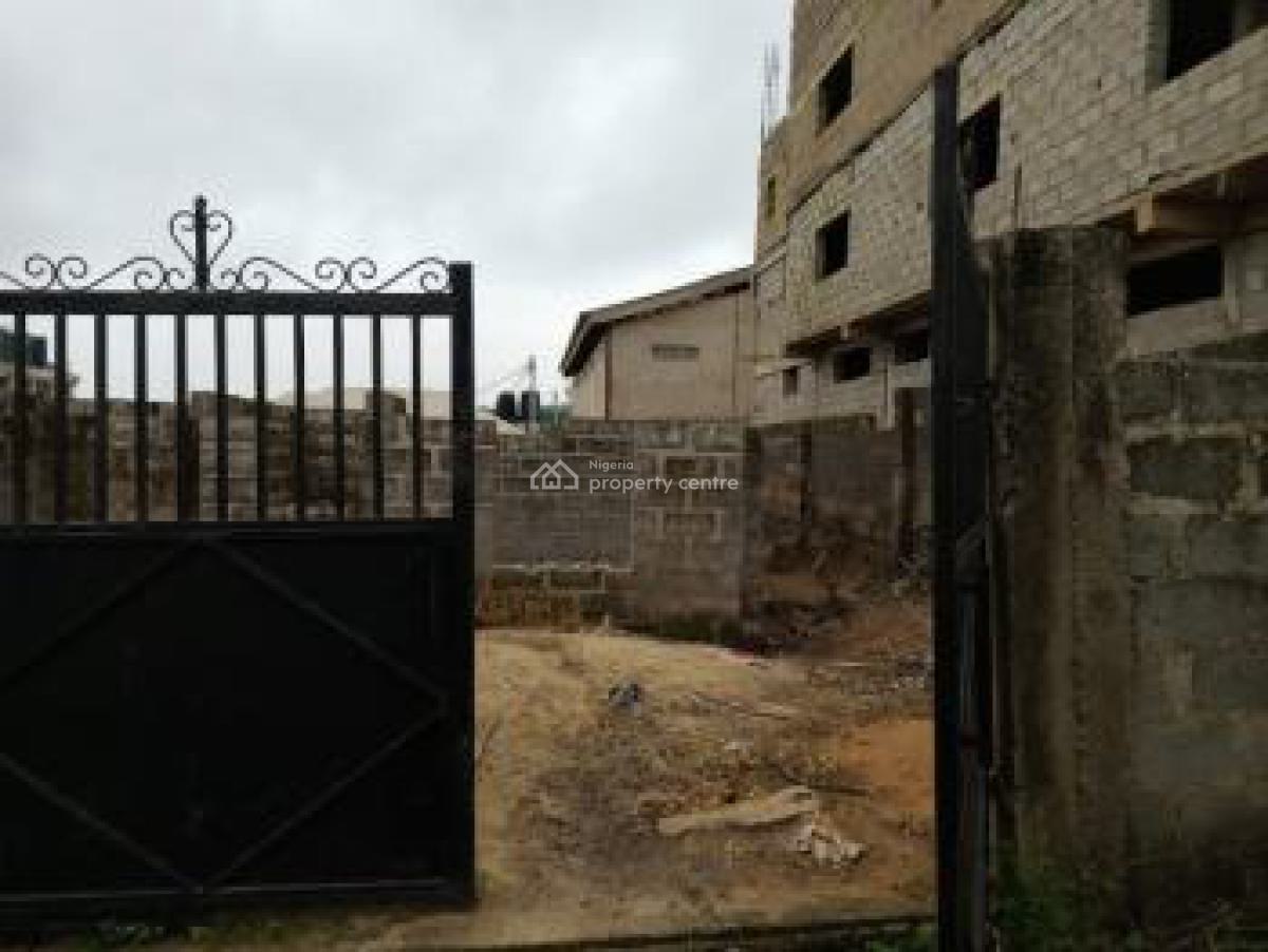 Uncompleted 3 Units of 3 Bedroom Duplex, Behind Aleshinloye Shopping Mall, Ibadan, Oyo, Block of Flats for Sale