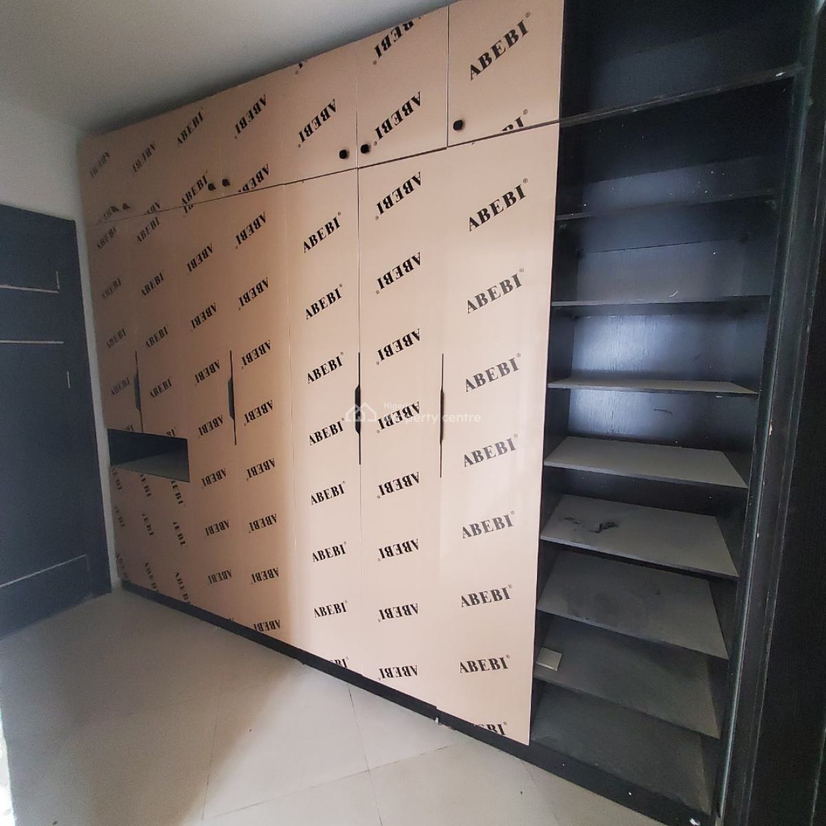 Well Build 4 Bedroom Apartments with Bq, Ikate Elegushi, Lekki, Lagos, Flat / Apartment for Sale