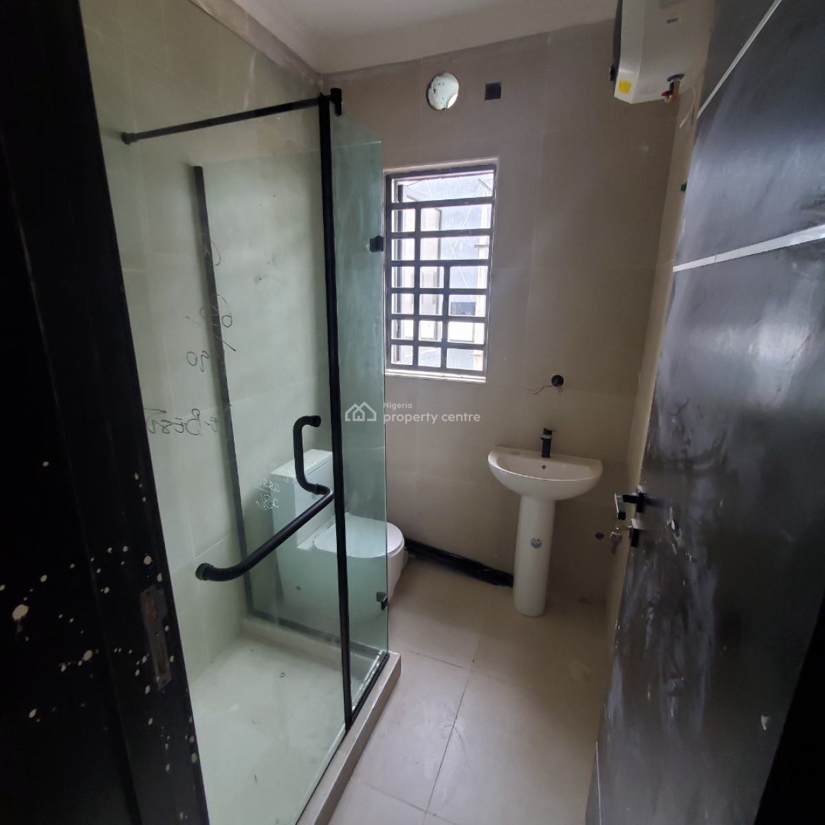 Well Build 4 Bedroom Apartments with Bq, Ikate Elegushi, Lekki, Lagos, Flat / Apartment for Sale