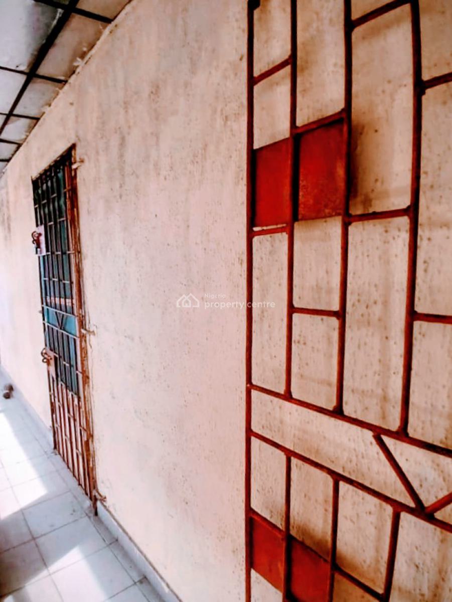 1 Bedroom Flat, Kofo Abayomi Street, Victoria Island (vi), Lagos, Self Contain (single Rooms) for Rent