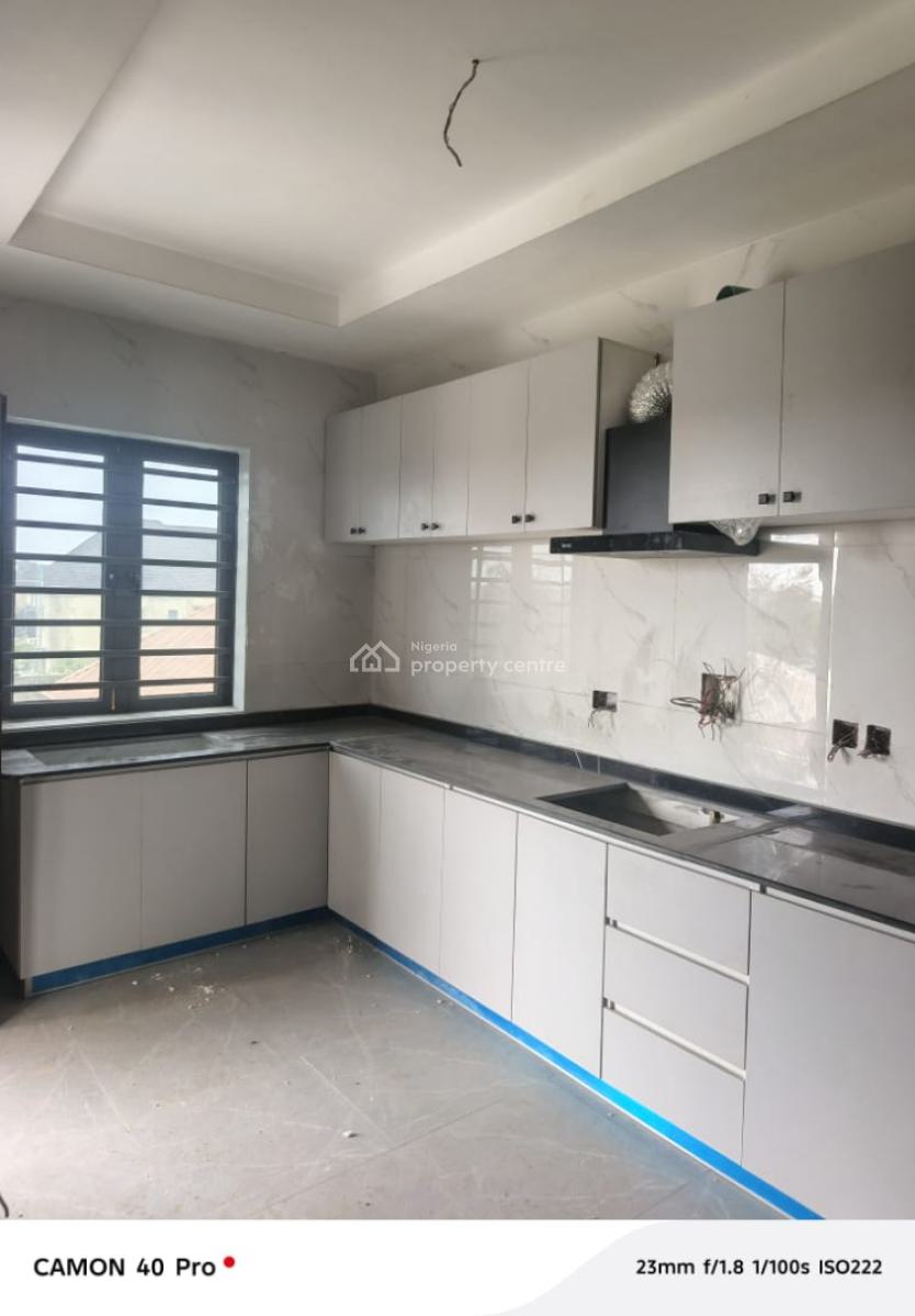Newly Built 2 Bedroom Flat, Okebadan Estate Akala Way Akobo, Ibadan, Oyo, Flat / Apartment for Rent