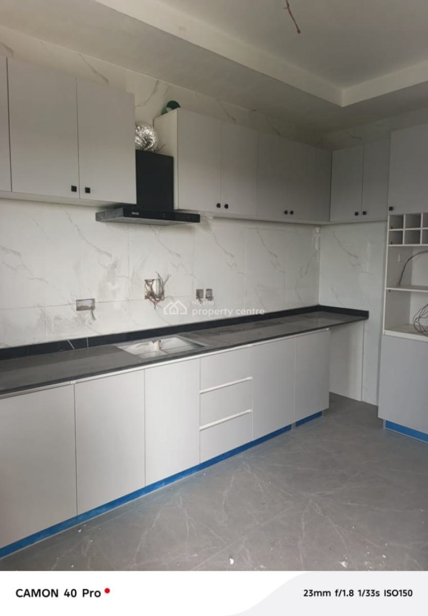 Newly Built 2 Bedroom Flat, Okebadan Estate Akala Way Akobo, Ibadan, Oyo, Flat / Apartment for Rent