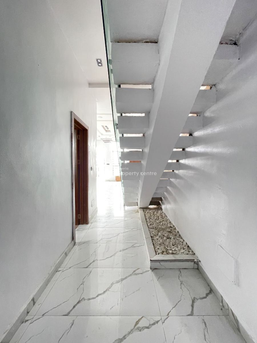 Luxury & Lifestyle in One Address  Semi-detached 4-bedroom, Ikota, Lekki, Lagos, Semi-detached Duplex for Sale