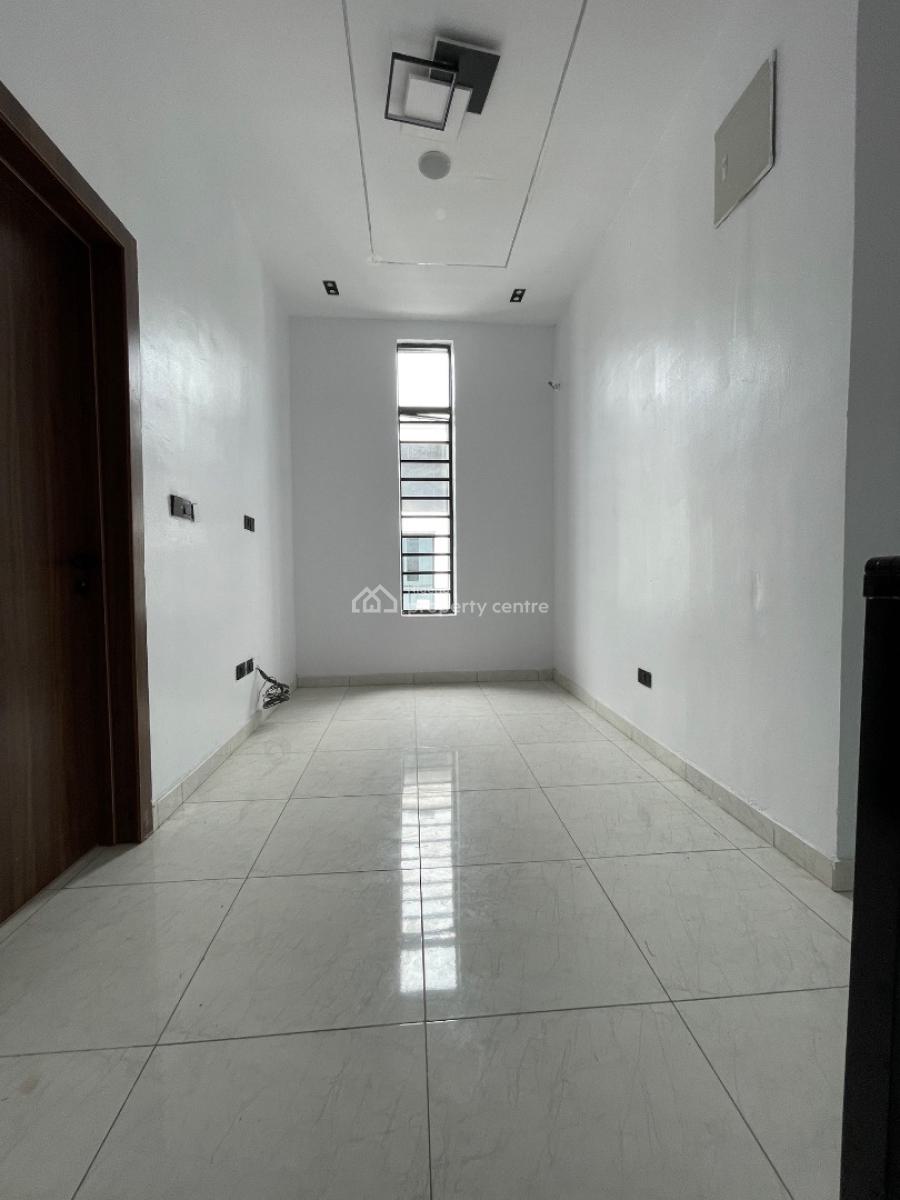 Luxury & Lifestyle in One Address  Semi-detached 4-bedroom, Ikota, Lekki, Lagos, Semi-detached Duplex for Sale