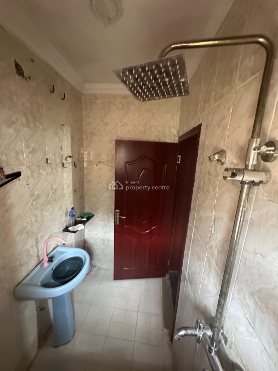 a Standard One Room Self Contain Apartment in a Decent  Estate, Saraha Estate 6th Avenue, Gwarinpa, Abuja, Self Contain (single Rooms) for Rent