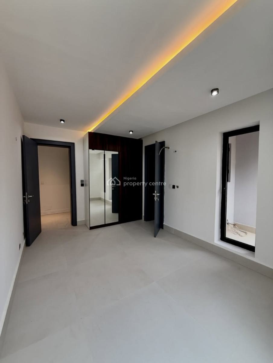 Grandiose 5 Bedroom Mansion, Guzape District, Abuja, Detached Duplex for Sale