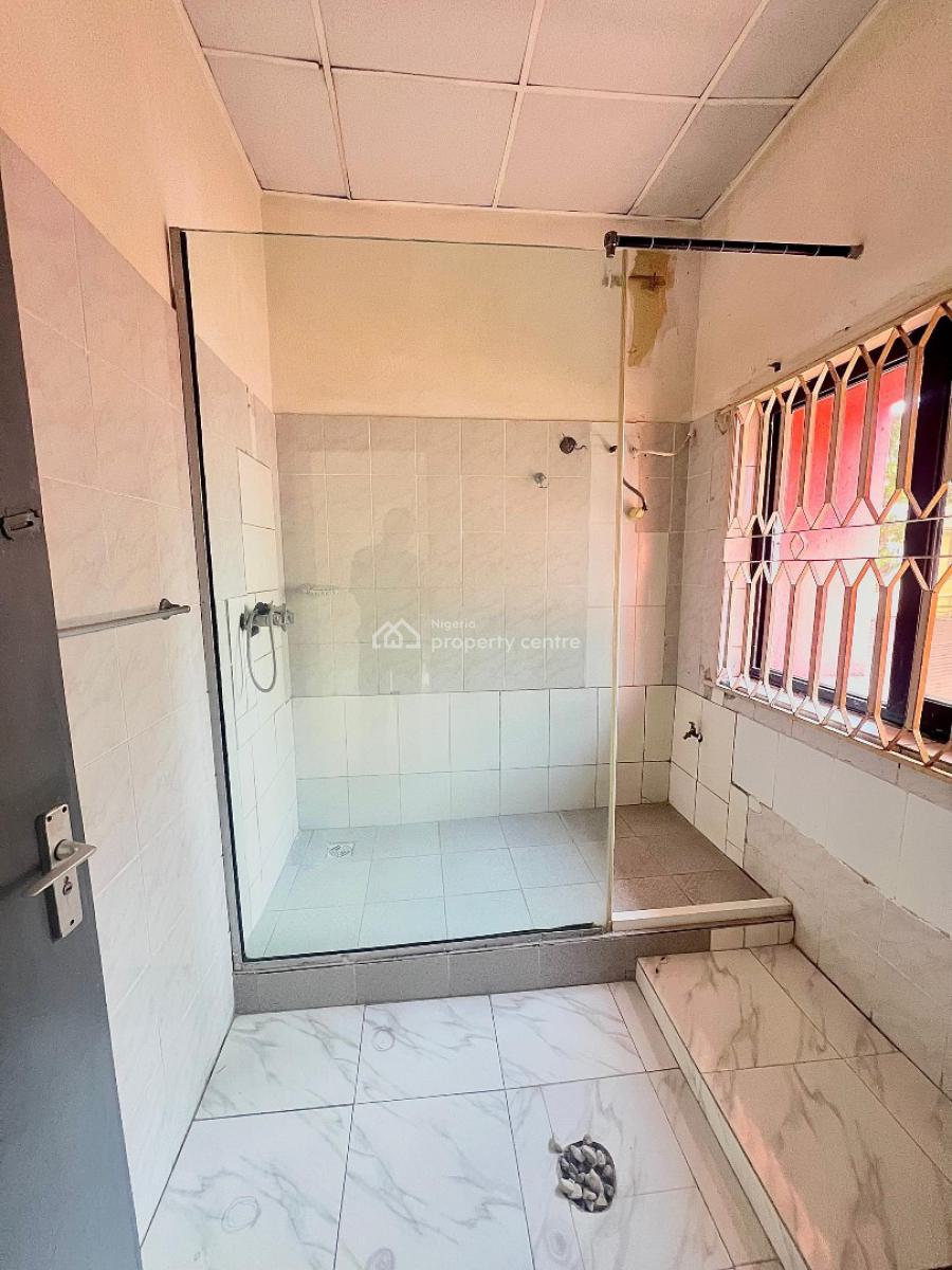 Lovely 5 Bedroom Semi-detached House with 4 Rooms Bq in a Secure Estate, Lekki Phase 1, Lekki, Lagos, Semi-detached Duplex for Rent