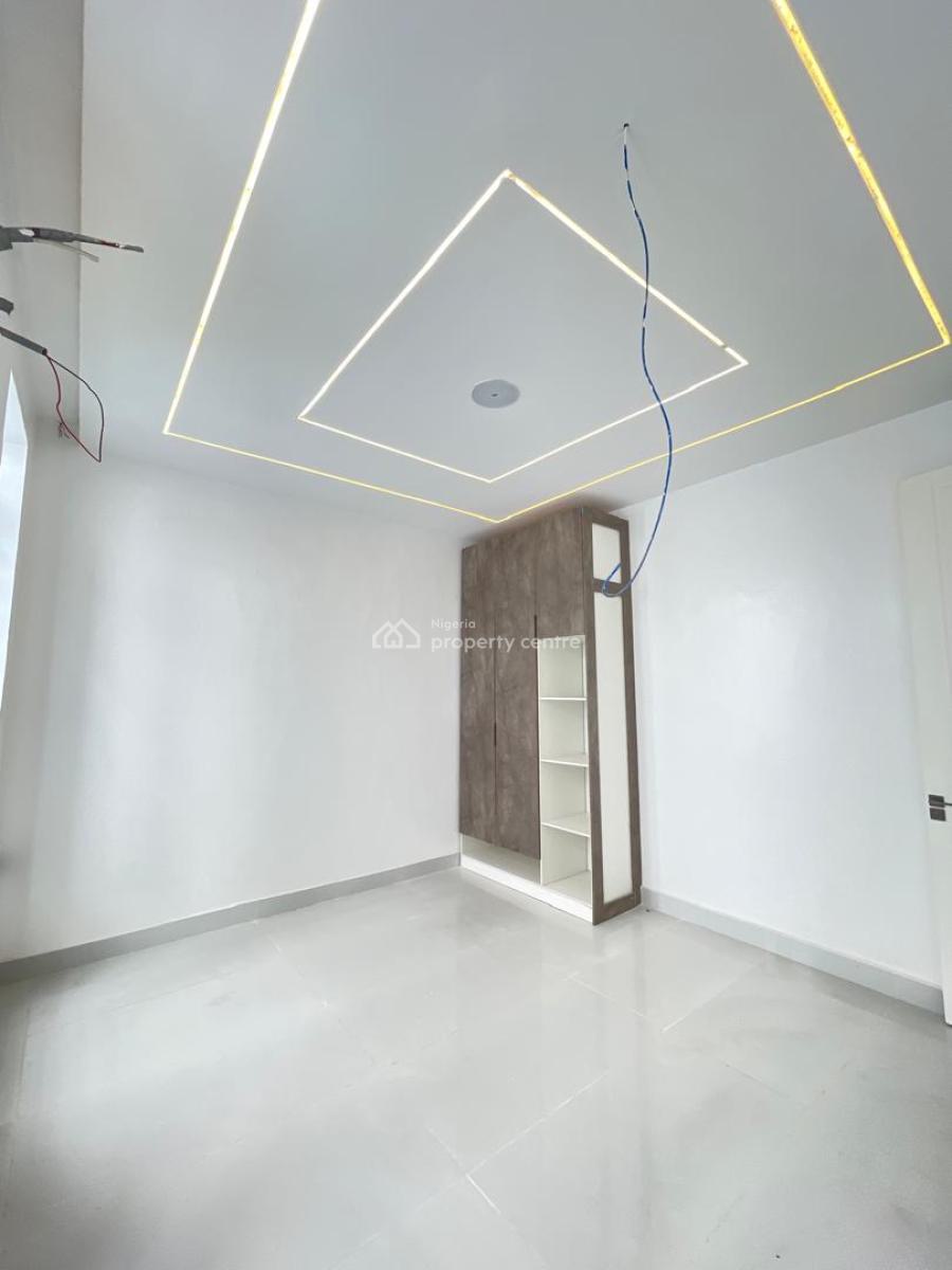 Elegantly Built 5 Bedroom Fully Detached House with Bq, Lekki Phase 1, Lekki, Lagos, Detached Duplex for Sale
