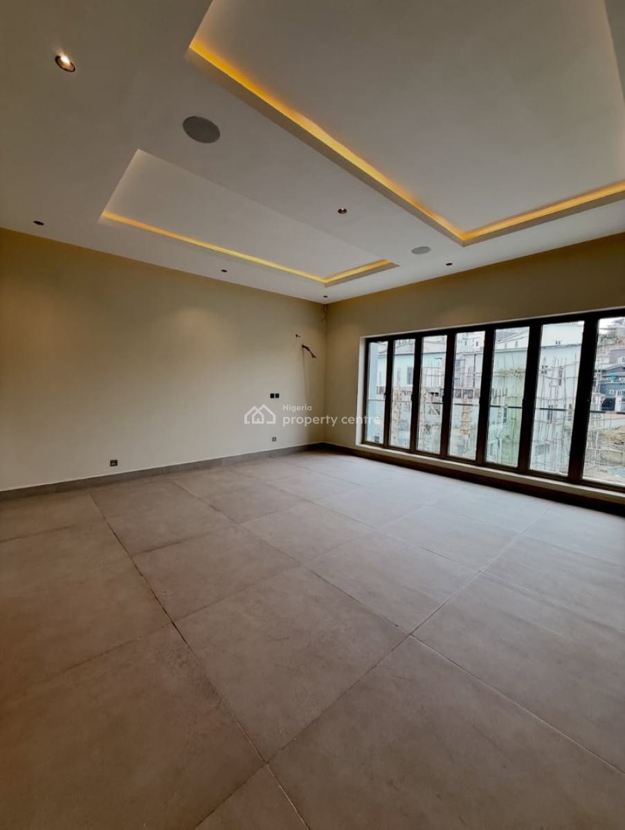5-bedroom Gated Terrace Duplex with Bq, Guzape District, Abuja, Terraced Duplex for Sale