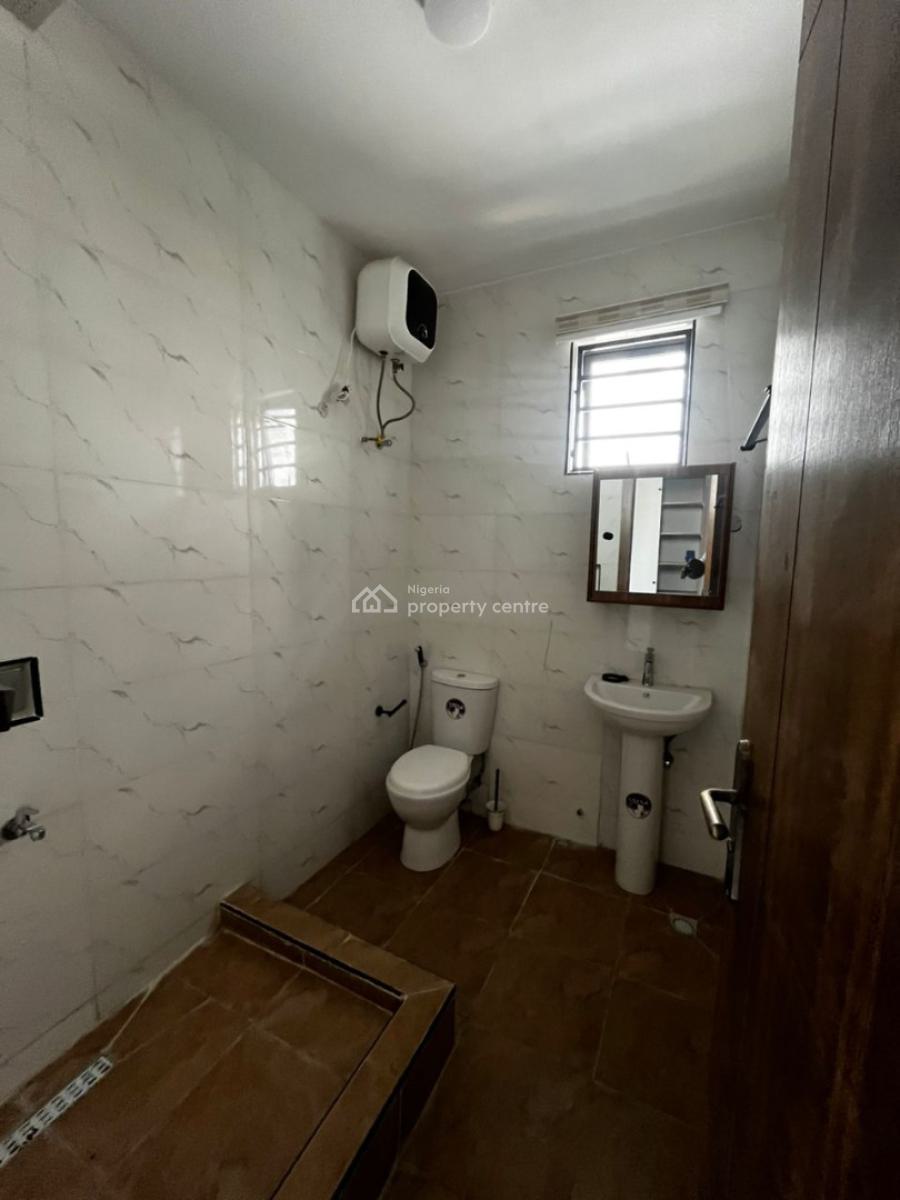 a 4 Bedrooms Terrace House with Bq, Ikate, Lekki, Lagos, Terraced Duplex for Sale