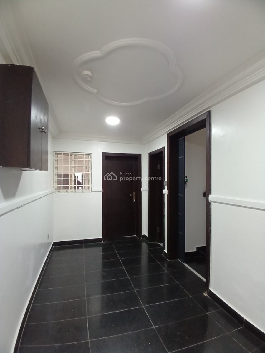 Well Renovated, 4 Bedroom Detached Duplex with 1 Room Bq, Maitama District, Abuja, Detached Duplex for Rent