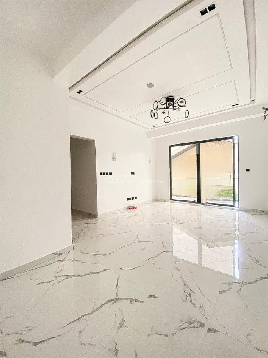 Newly Built 3 Bedroom Apartments, Lekki Phase 1, Lekki, Lagos, Flat / Apartment for Rent