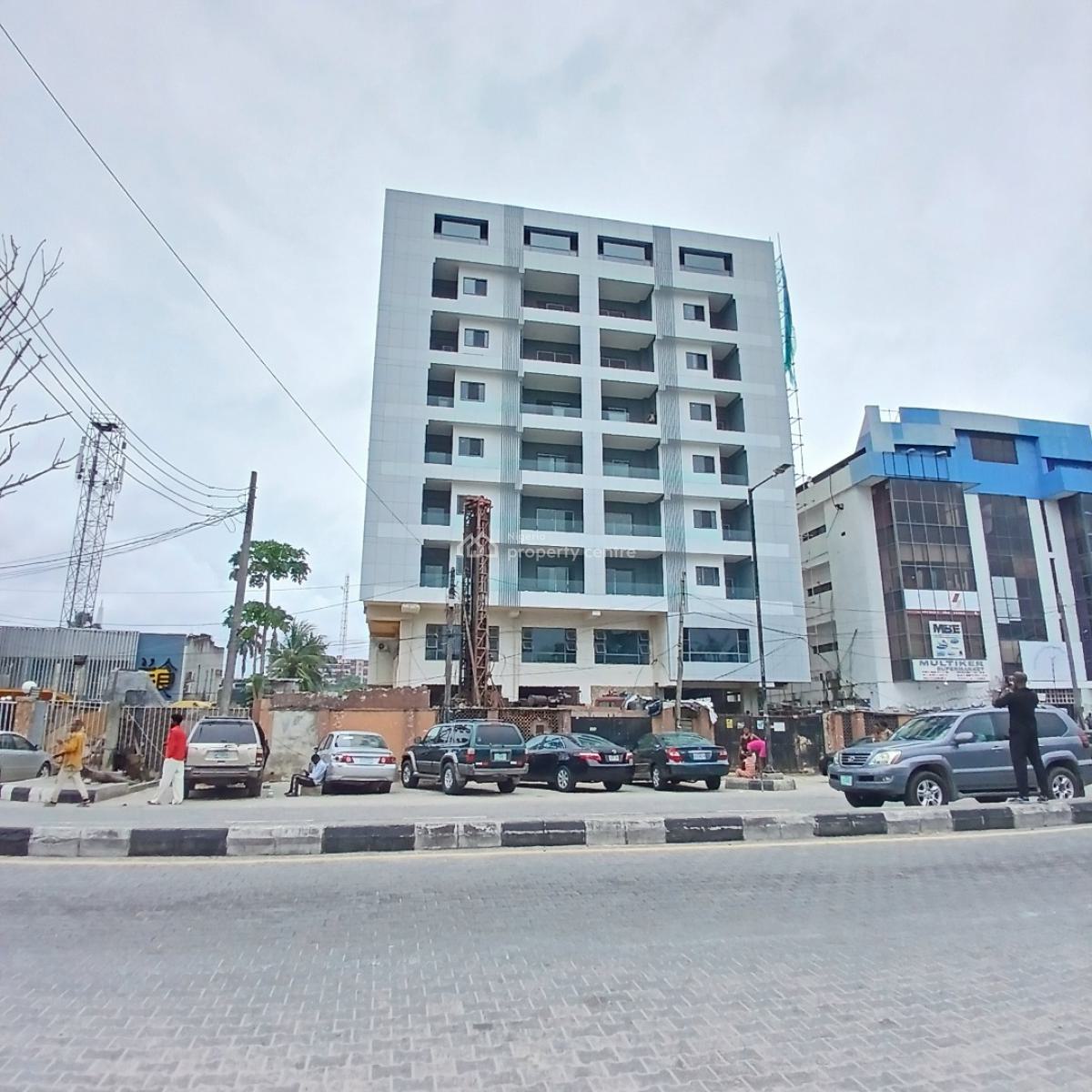 Pristine 2 Bedroom Apartment with Swimming Pool, Victoria Island (vi), Lagos, Block of Flats for Sale