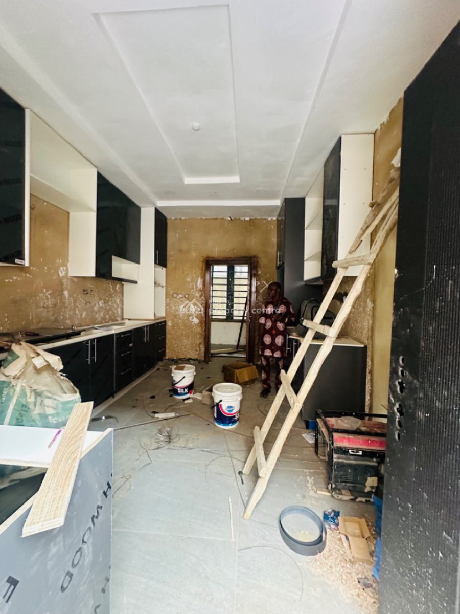 Spaciously Built 7 Bedroom Fully Detached Family Home with Pool, Gra Phase 2, Magodo, Lagos, Detached Duplex for Sale