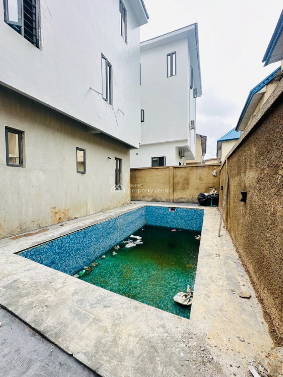 Spaciously Built 7 Bedroom Fully Detached Family Home with Pool, Gra Phase 2, Magodo, Lagos, Detached Duplex for Sale