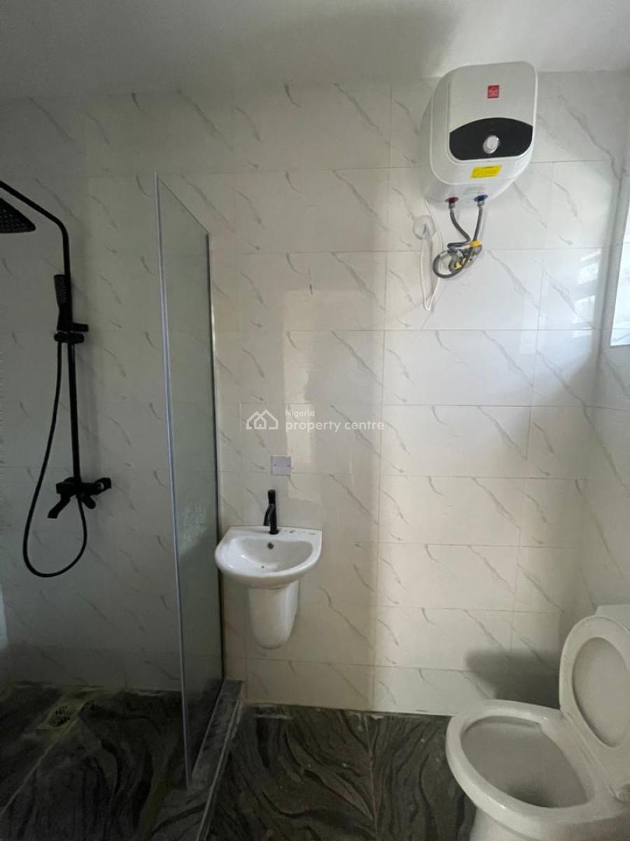 New Build 3 Bedroom Apartment, Osapa, Lekki, Lagos, Flat / Apartment for Rent