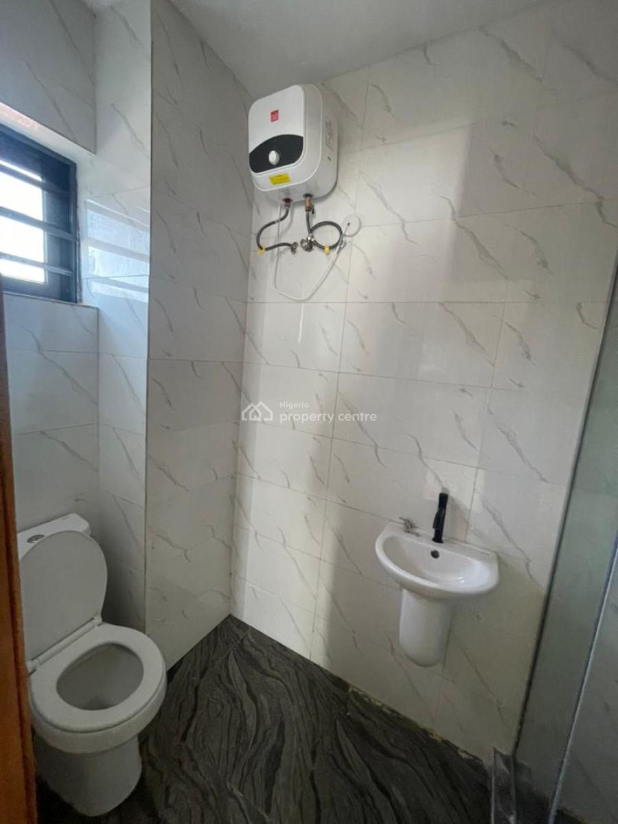 New Build 3 Bedroom Apartment, Osapa, Lekki, Lagos, Flat / Apartment for Rent