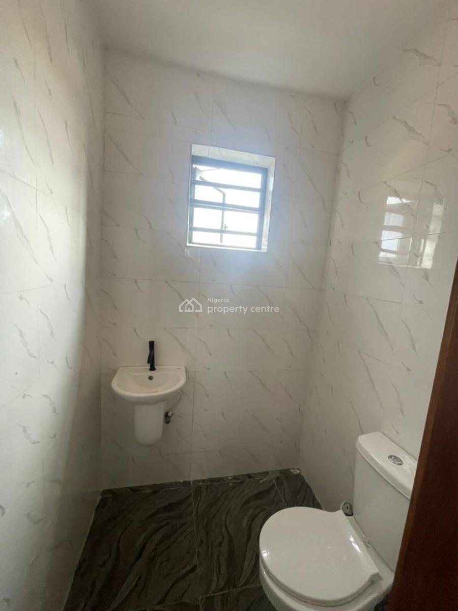 New Build 3 Bedroom Apartment, Osapa, Lekki, Lagos, Flat / Apartment for Rent