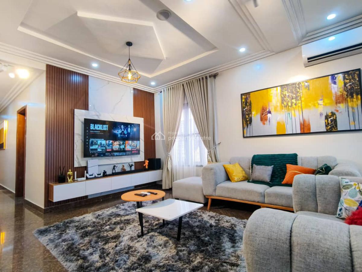 *spacious  Brand New 2 Bedroom Rooftop Apartment, Lekki Phase 1, Lekki, Lagos, Flat / Apartment Short Let