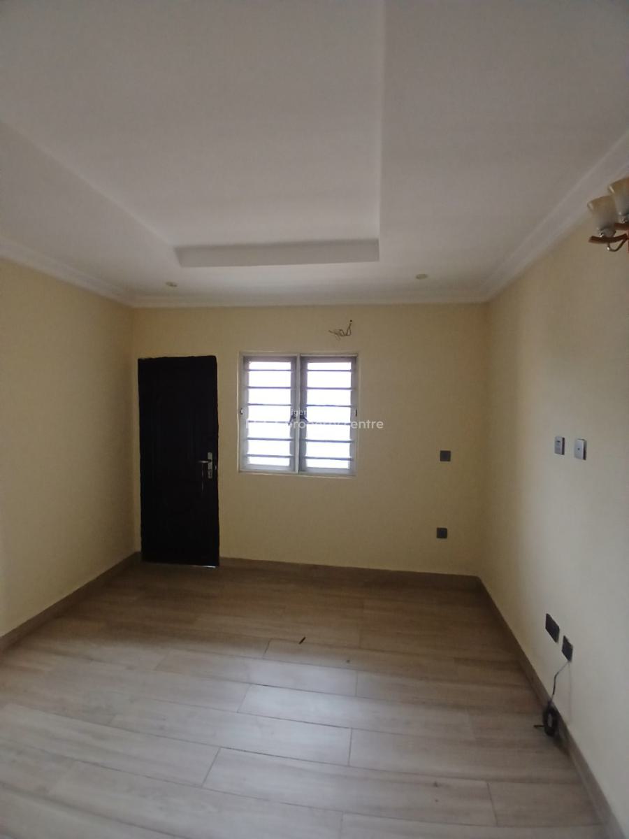 2 Bedroom Flat, Alashilla Estate, Ogombo, Ajah, Lagos, House for Rent