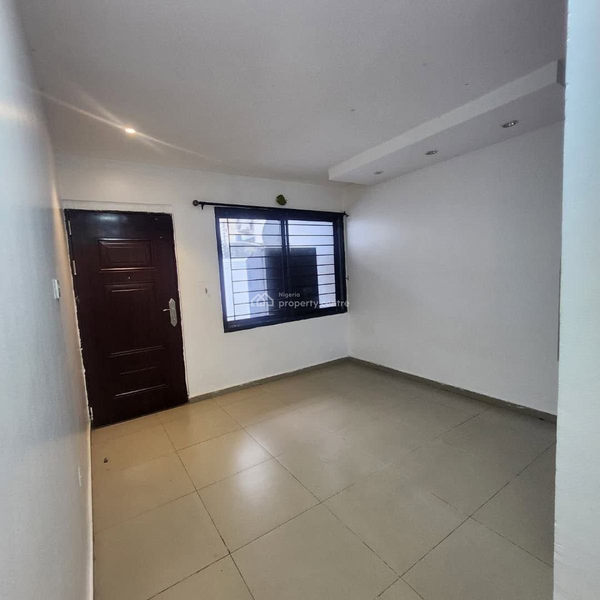 Neatly Built 2 Bedroom Apartment, Osapa, Lekki, Lagos, Flat / Apartment for Rent