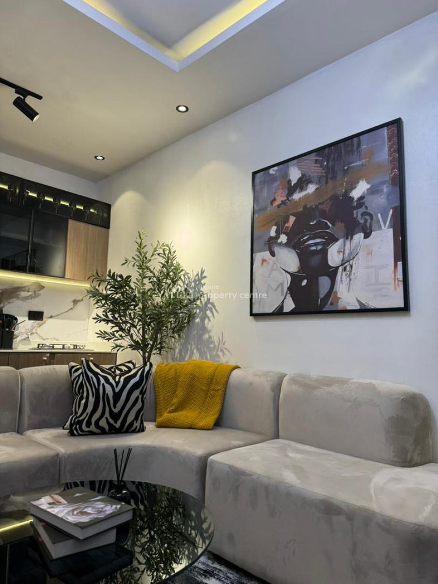 Beautiful 1 Bedroom Apartment, Lekki Phase 1, Lekki, Lagos, Mini Flat (room and Parlour) Short Let