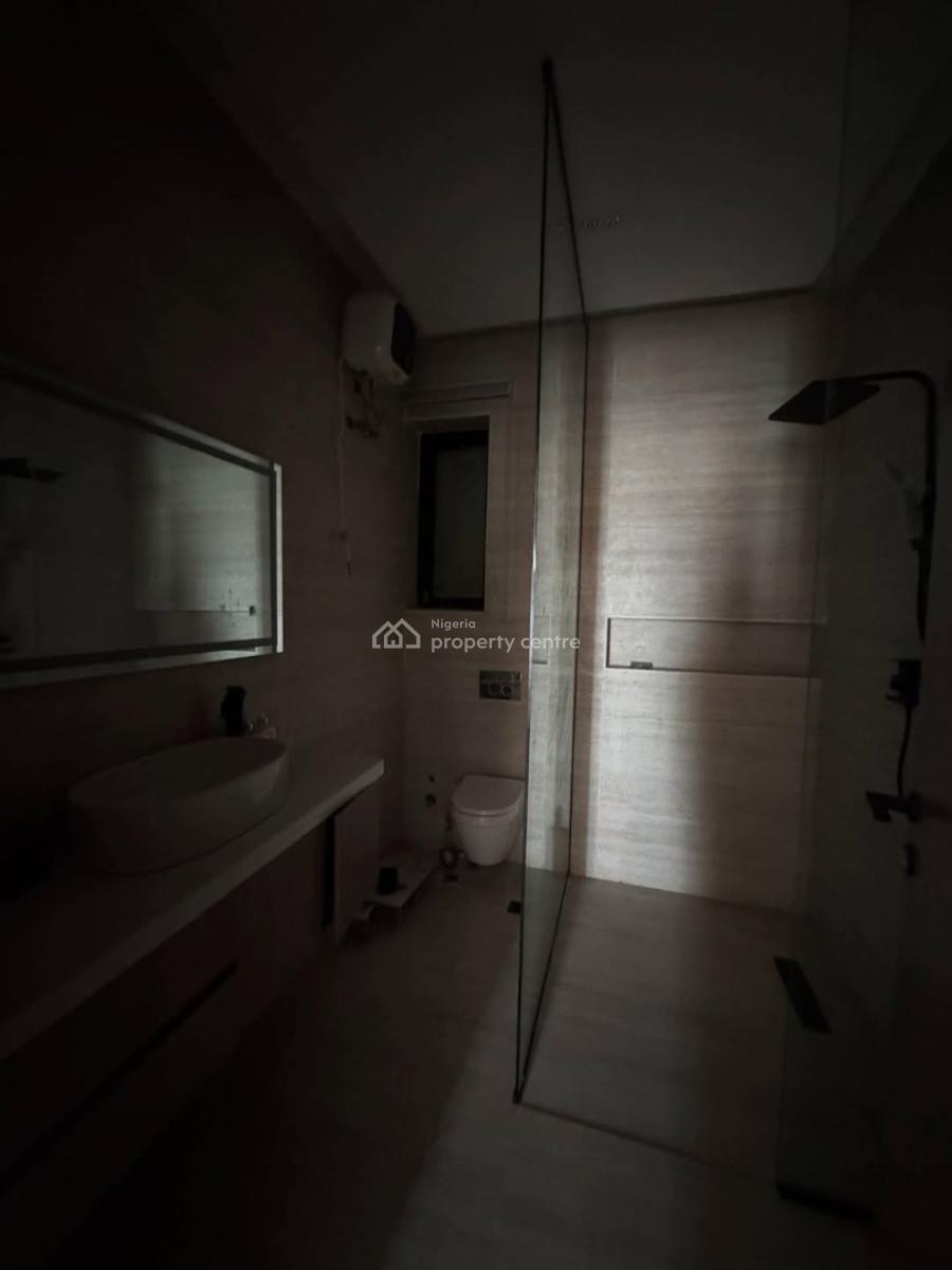 Exquisite 2 Bedroom Apartment with a Swimming Pool, Elevator, Lekki Phase 1, Lekki, Lagos, Flat / Apartment for Sale