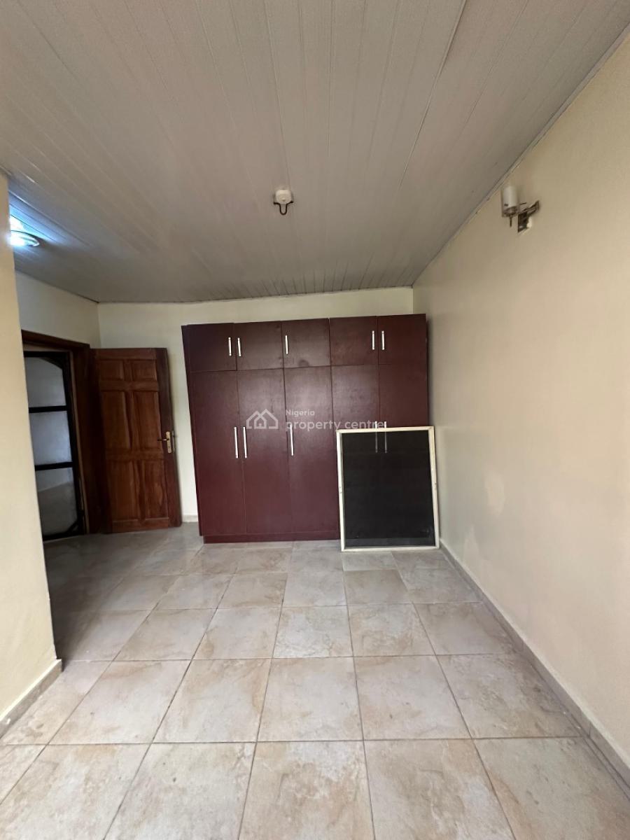 Neatly Built 3 Bedroom Apartment, Idado, Lekki, Lagos, Flat / Apartment for Rent