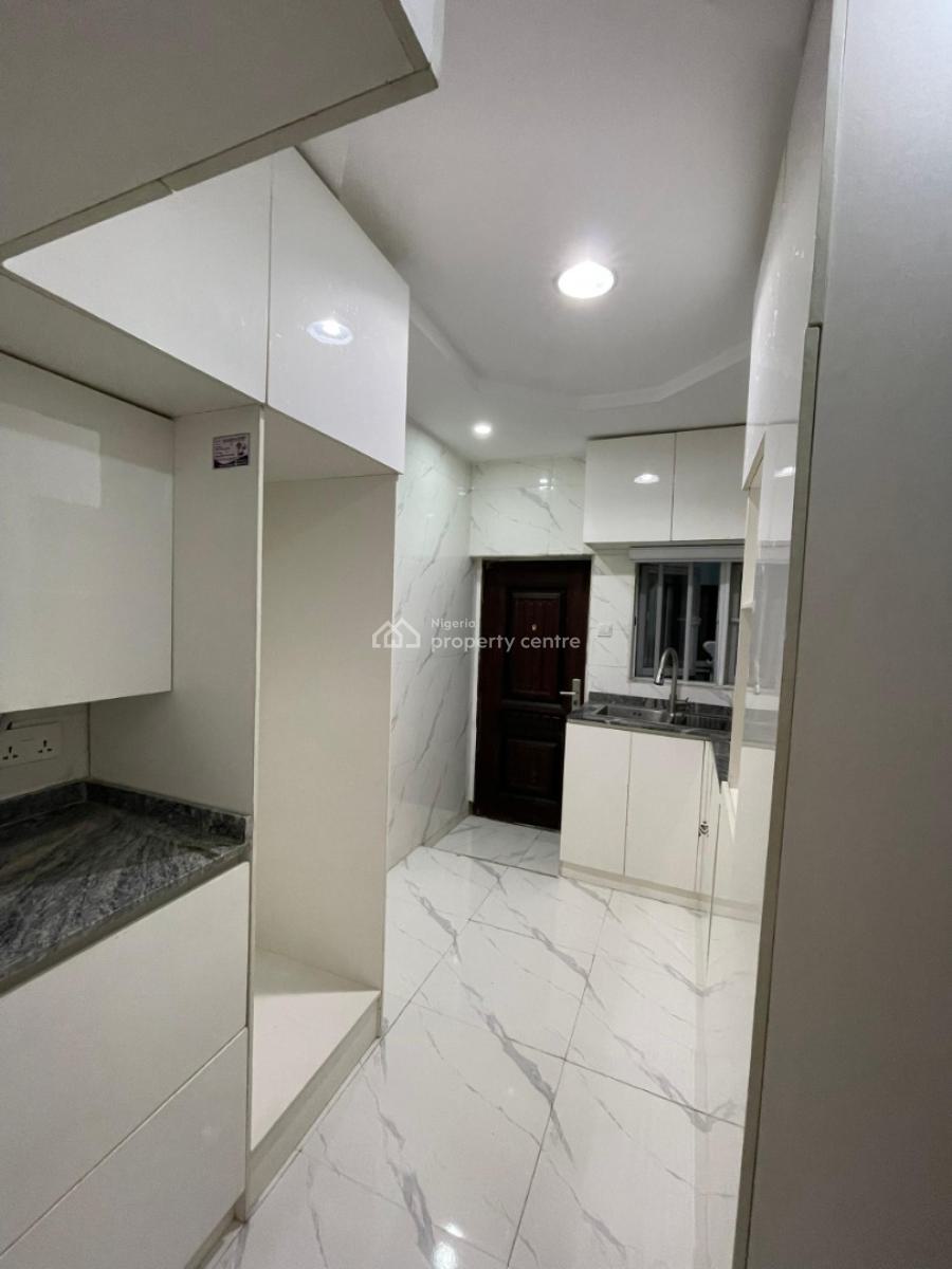 Newly Built 3bedroom Flat, Mog 77 Hotel Top One Garden, Ibadan, Oyo, Flat / Apartment for Rent