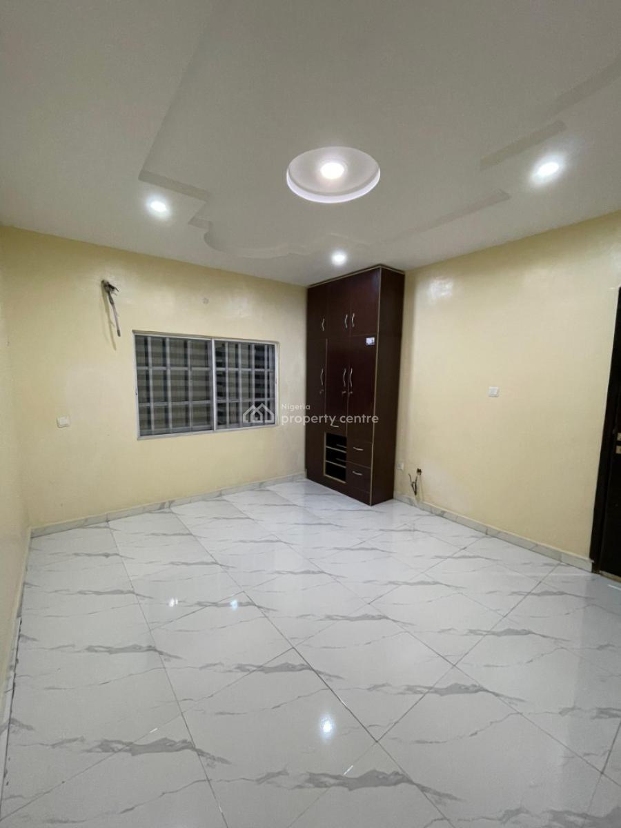 Newly Built 3bedroom Flat, Mog 77 Hotel Top One Garden, Ibadan, Oyo, Flat / Apartment for Rent