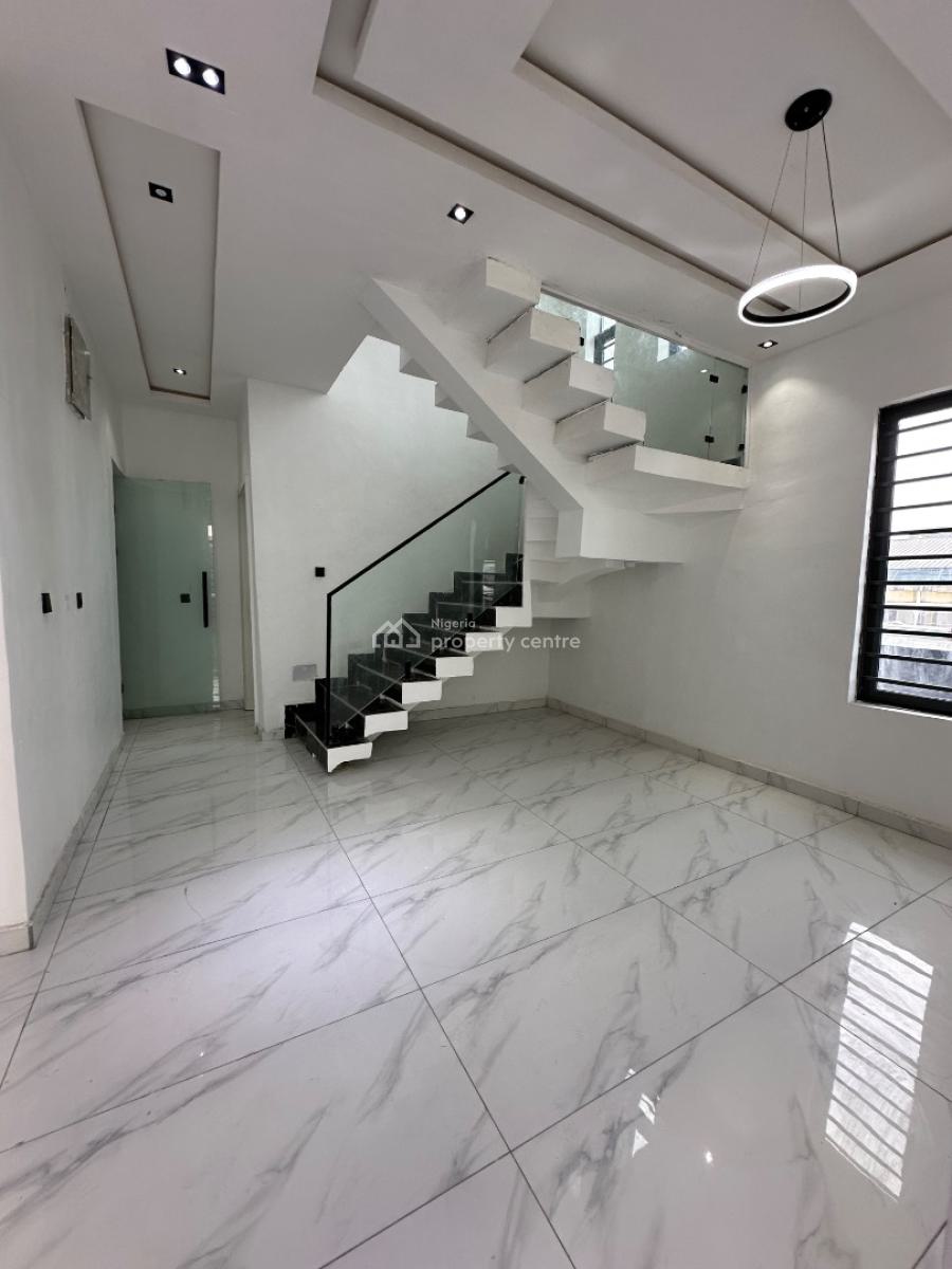 Cozy 5 Bedroom Detached Duplex with Bq, Lekki, Lagos, Detached Duplex for Sale