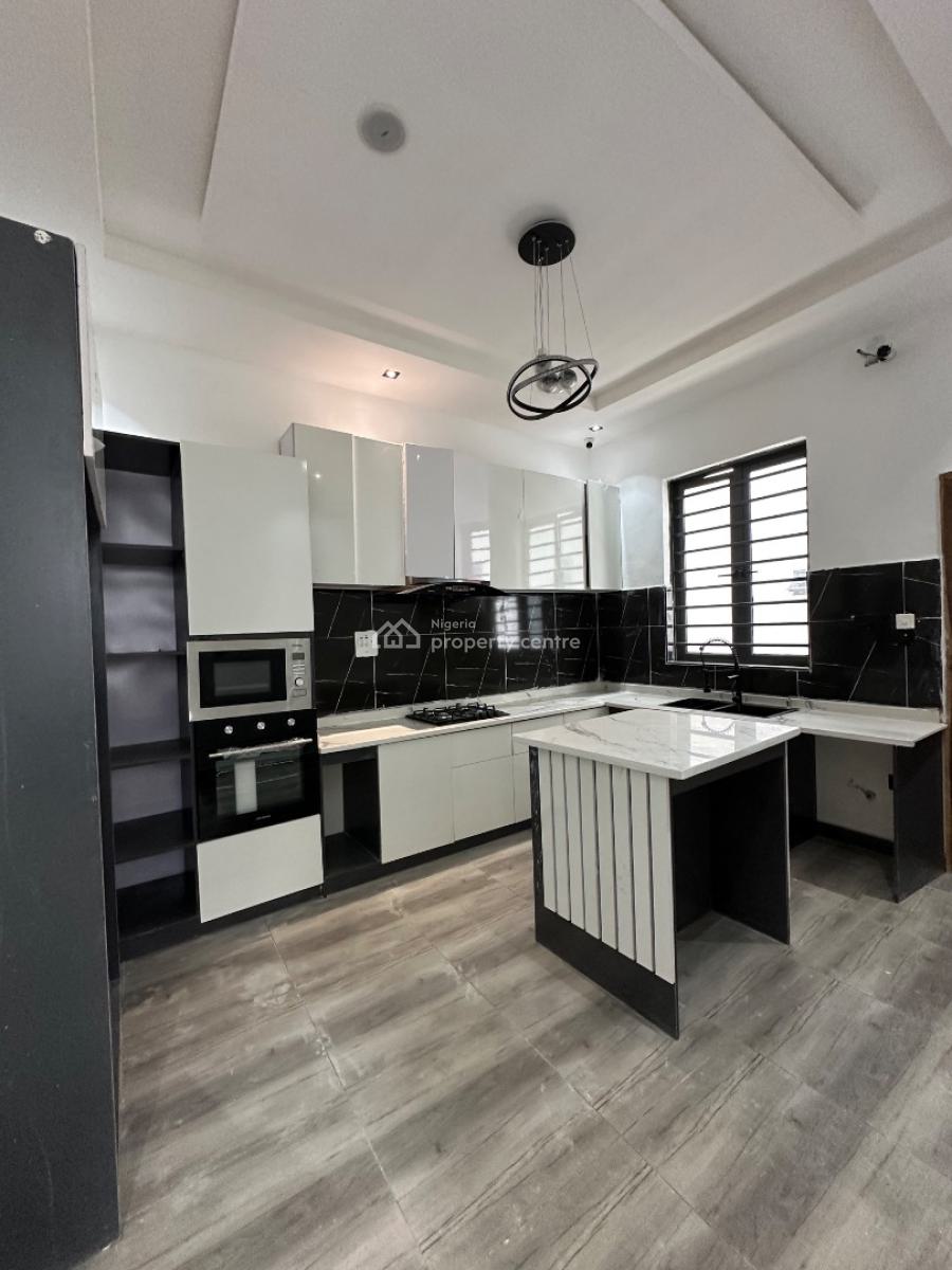 Cozy 5 Bedroom Detached Duplex with Bq, Lekki, Lagos, Detached Duplex for Sale