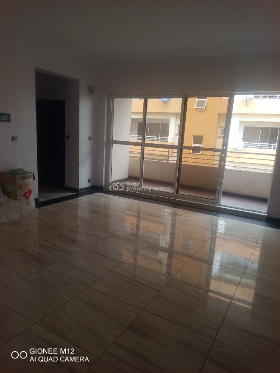 Lovely 3 Bed Room Flat with Bq and Elevator, Alcove Estate Access Control, Alagomeji, Yaba, Lagos, Flat / Apartment for Sale