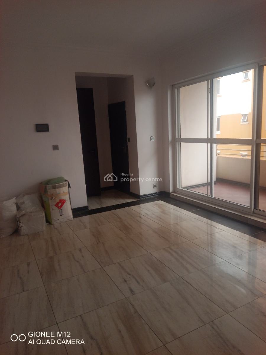 Lovely 3 Bed Room Flat with Bq and Elevator, Alcove Estate Access Control, Alagomeji, Yaba, Lagos, Flat / Apartment for Sale