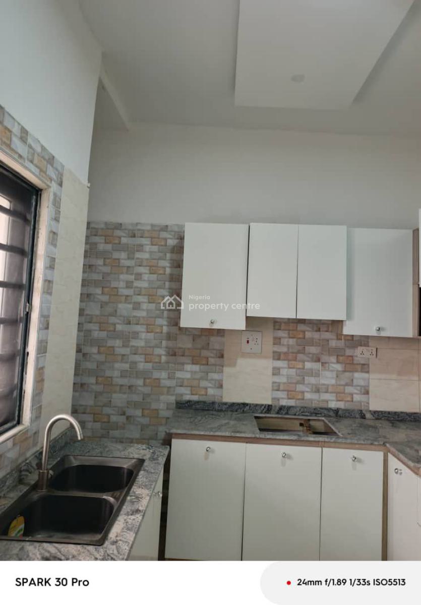 2 Bedroom Apartment, Osapa, Lekki, Lagos, Flat / Apartment for Rent
