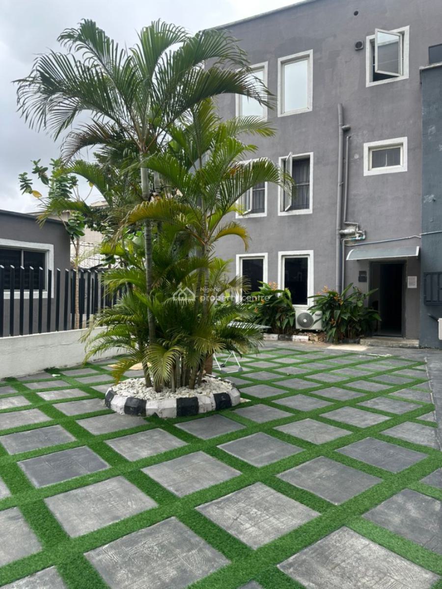 Partly Furnished Serviced Mini Flat in Lekki Phase 1, Off Admiralty Way Lekki Phase 1, Lekki Phase 1, Lekki, Lagos, Mini Flat (room and Parlour) for Rent