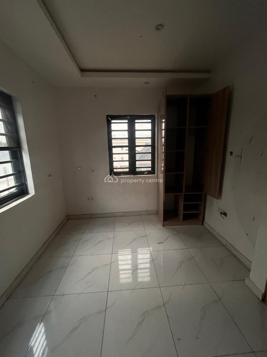 2 Bedroom Apartment, Ikota, Lekki, Lagos, Flat / Apartment for Rent