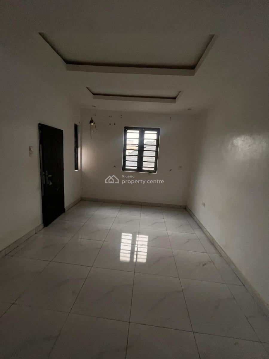 2 Bedroom Apartment, Ikota, Lekki, Lagos, Flat / Apartment for Rent