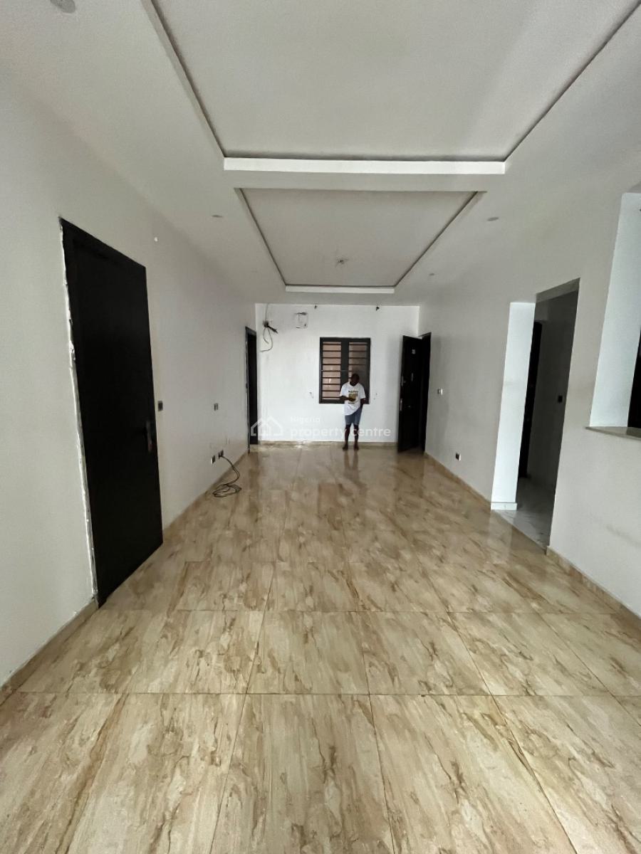 Spacious 2 Bedroom Apartment  in a Secured and Serene Neighborhood, Ilasan, Ikate, Lekki, Lagos, Flat / Apartment for Rent