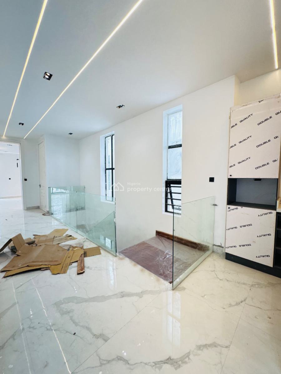 5 Bedroom Detached House + Pool &cineana, Lekki Phase 1, Lekki, Lagos, Detached Duplex for Sale