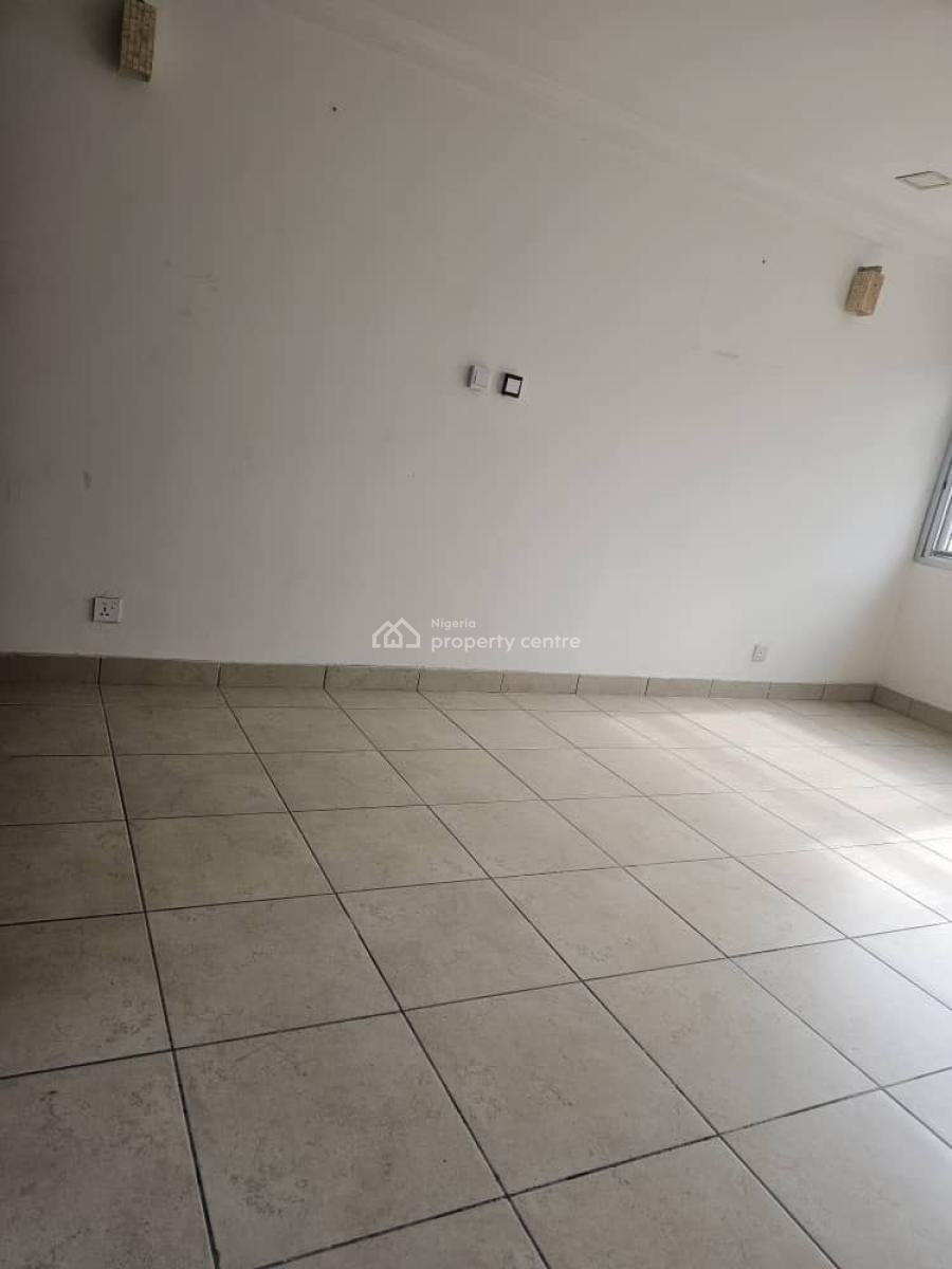 a 3 Bedroom Maisonette, Victoria Island (vi), Lagos, Flat / Apartment for Rent